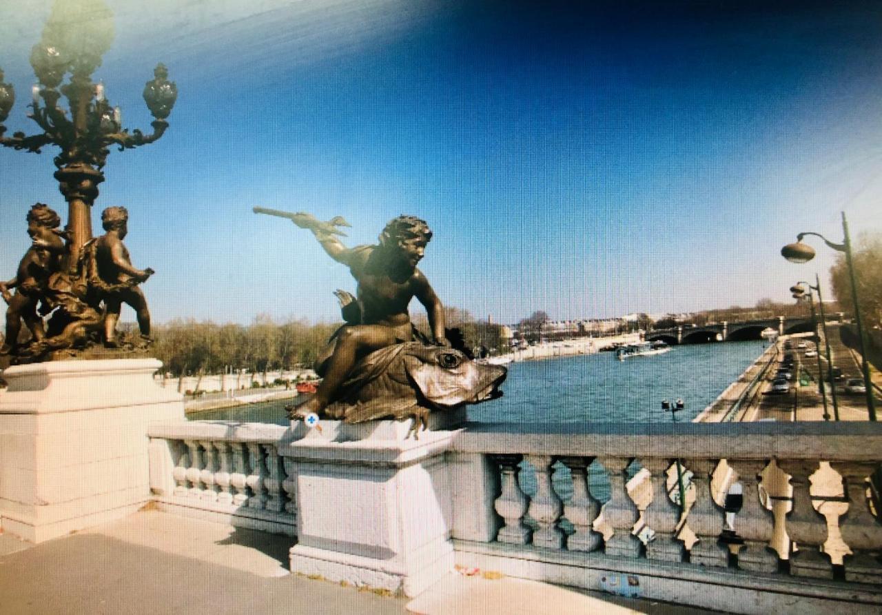 Arc De Triomphe - Foch Palace Paris Bagian luar foto